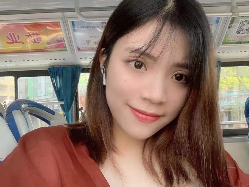 小眼睛的第一张照片--三明相亲服务中心