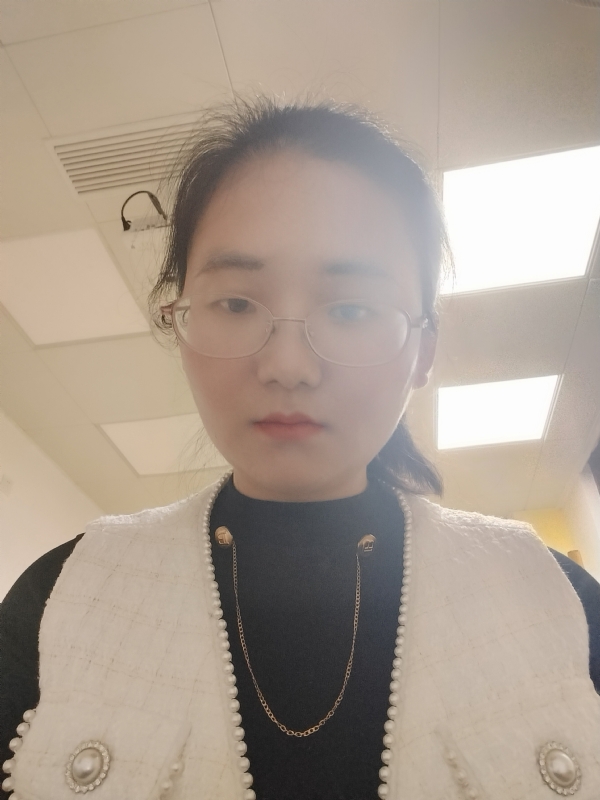 闲敲棋子的第二张照片--三明相亲服务中心