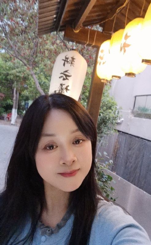 伊伊的第一张照片--三明相亲服务中心