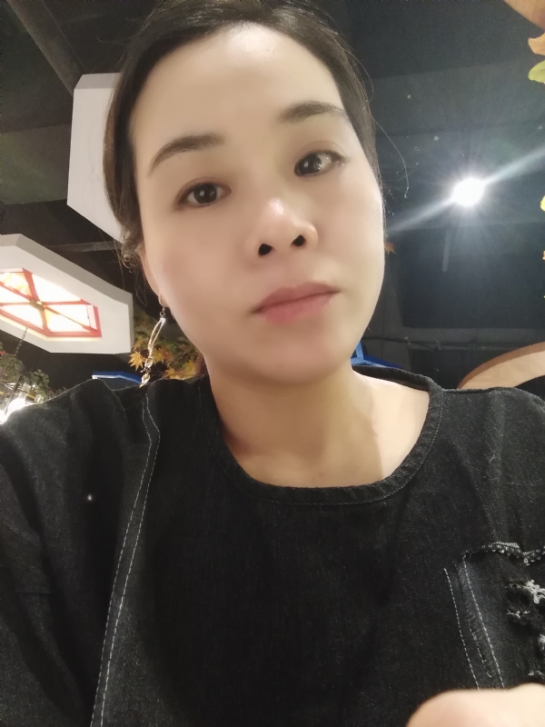 喜欢黑巧的第一张照片--三明相亲服务中心